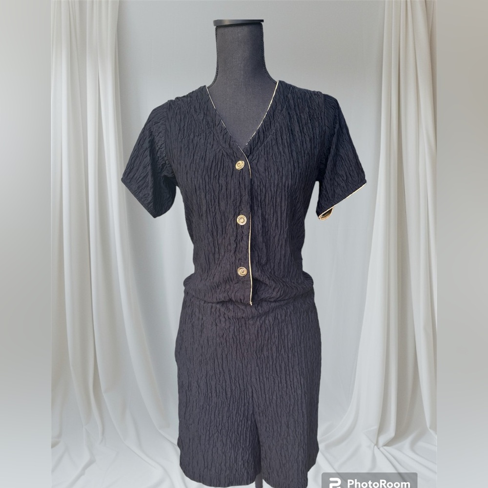 Sand Dollars Black and Gold Elastic Waist Romper